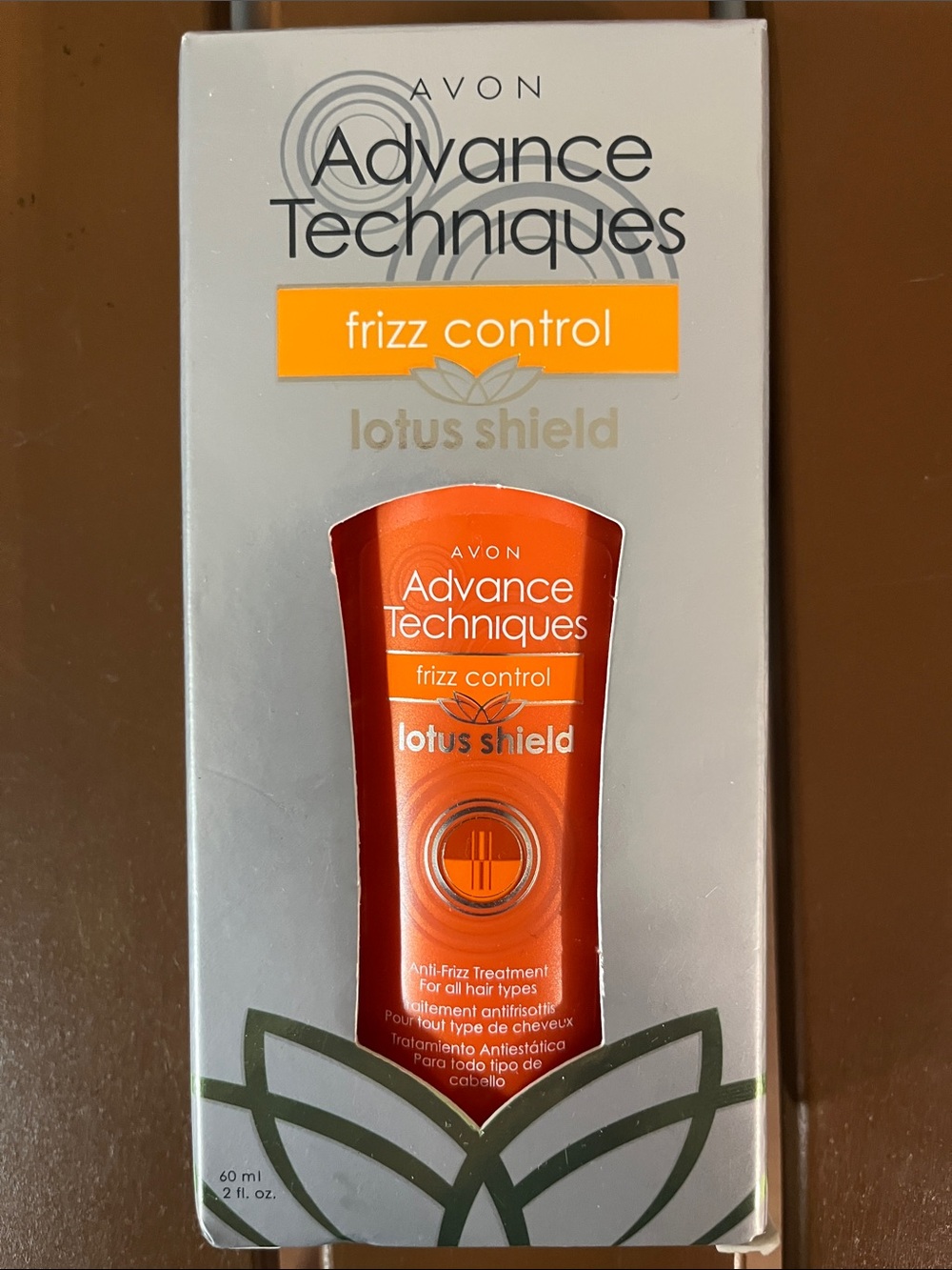 NWT Avon Advance Techniques frizz control lotus shield